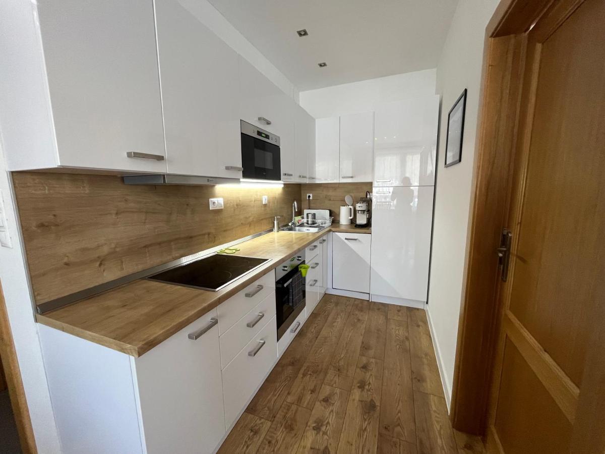 Apartmany Bobulky ตาตรันสกา ลอมนีจา ภายนอก รูปภาพ