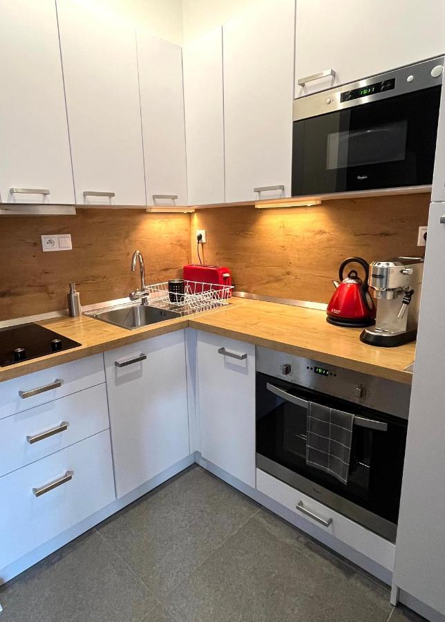 Apartmany Bobulky ตาตรันสกา ลอมนีจา ภายนอก รูปภาพ
